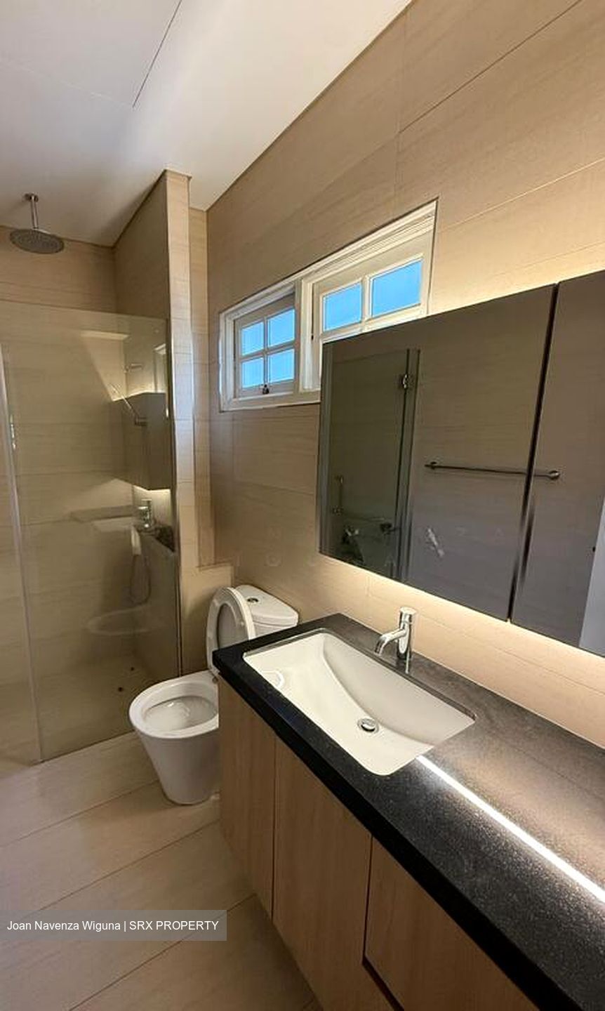 Holland Road (D10), Detached #503155211